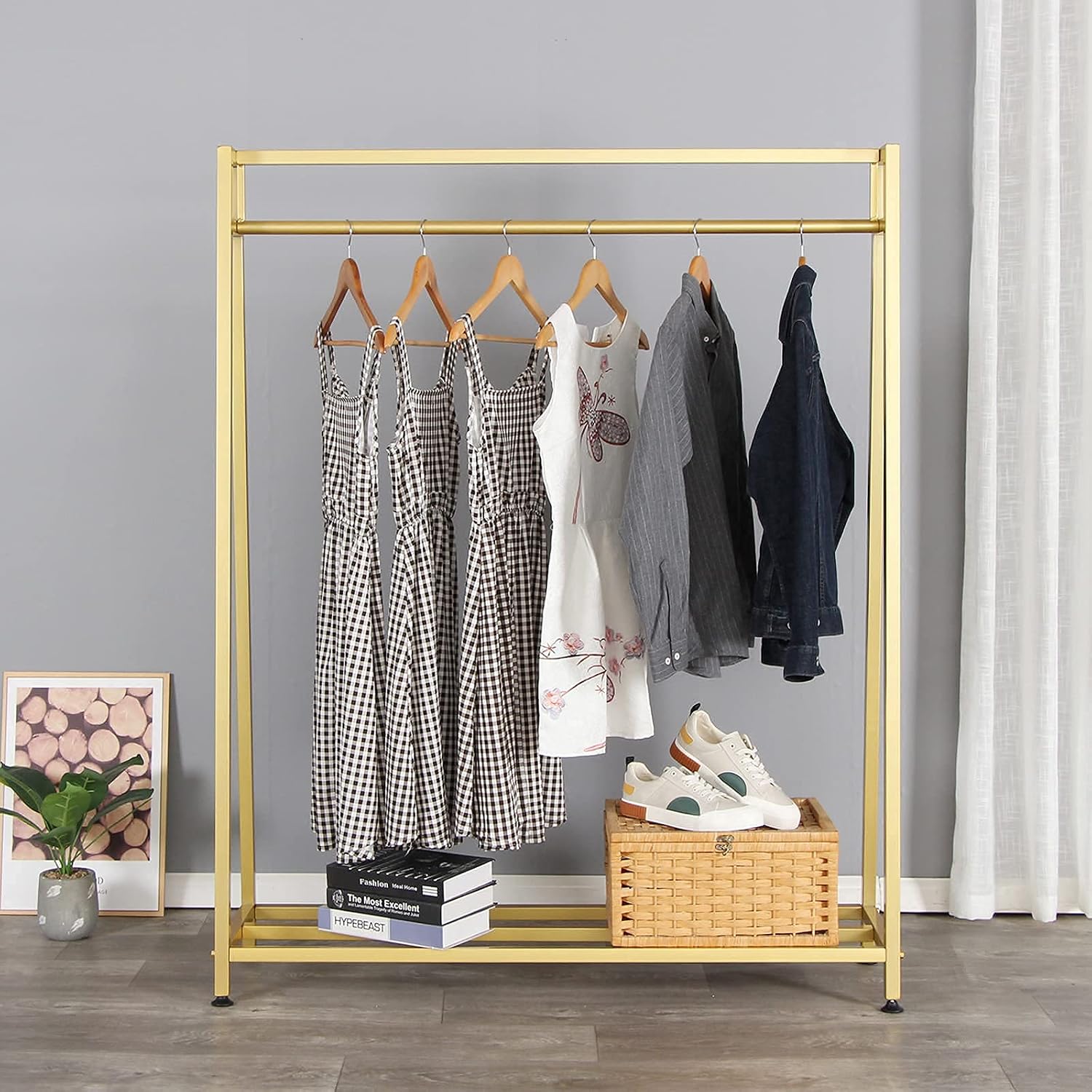 Clothing Garment Rack Metal Cloth Hanger Rack Stand Clothes Drying Rack for Hanging Clothes, Clothing Racks for Boutiques(Gold)